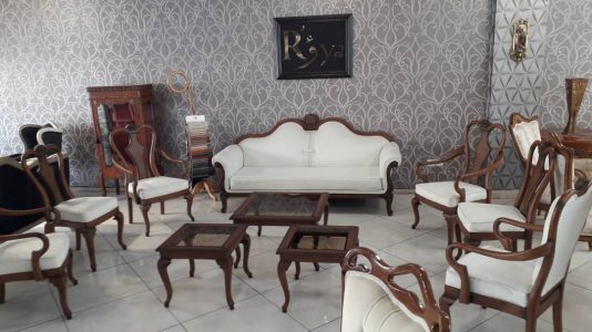 مبل کلاسیک مدل چپندر